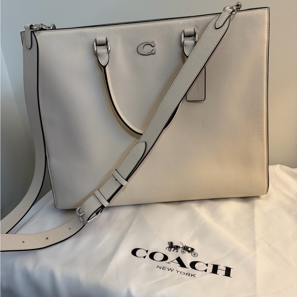 Coach Field Tote 40 with Signature Canvas, Chalk, Excellent Condition